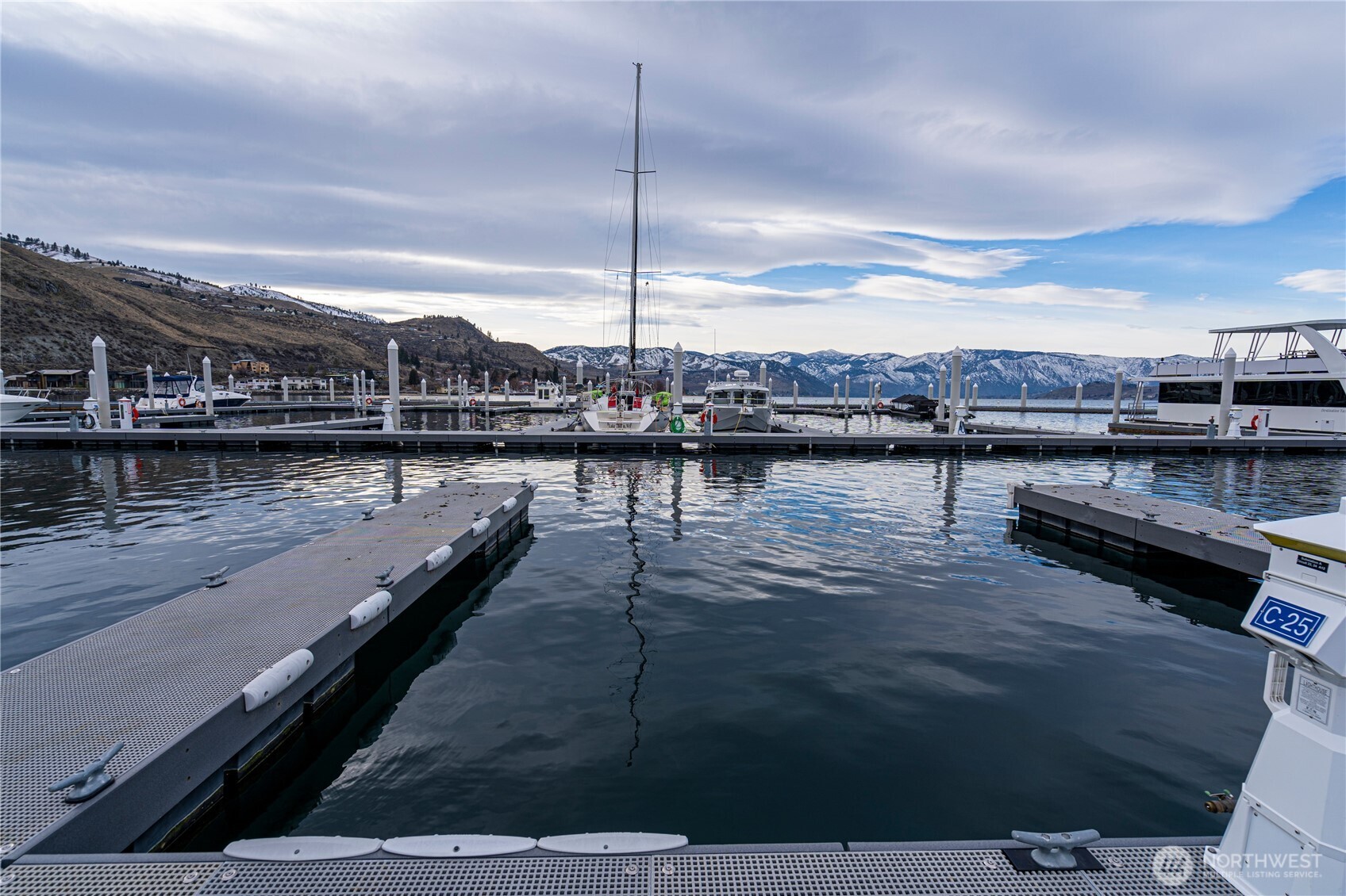 1350 W Woodin Avenue Chelan WA 98816