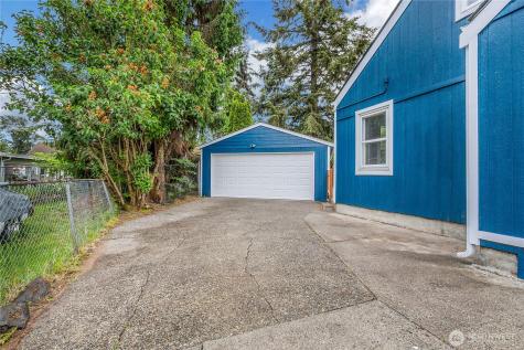 238 North Lane Tacoma WA 98404