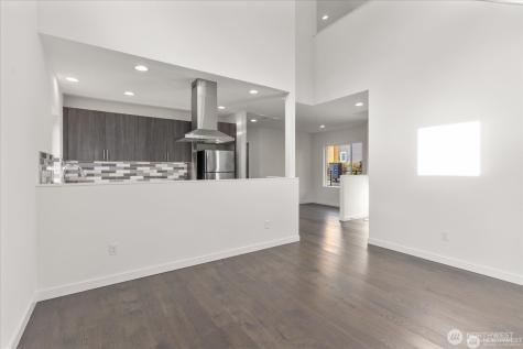 6013 S 127th Lane Seattle WA 98178