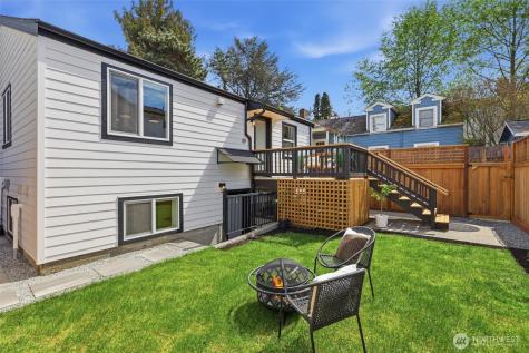 4257 W 33rd Ave W Seattle WA 98199