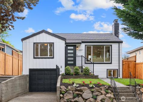 4257 W 33rd Ave W Seattle WA 98199