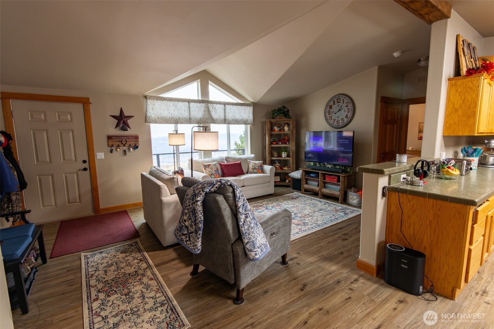 182 Point Drive Oroville WA 98844