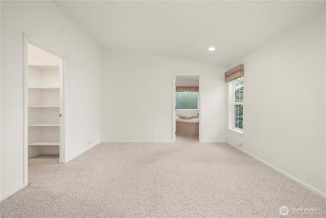 9806 196th Street E Graham WA 98338