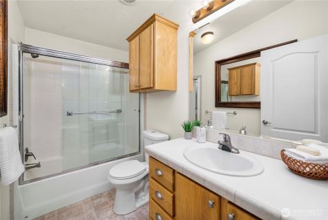 9806 196th Street E Graham WA 98338