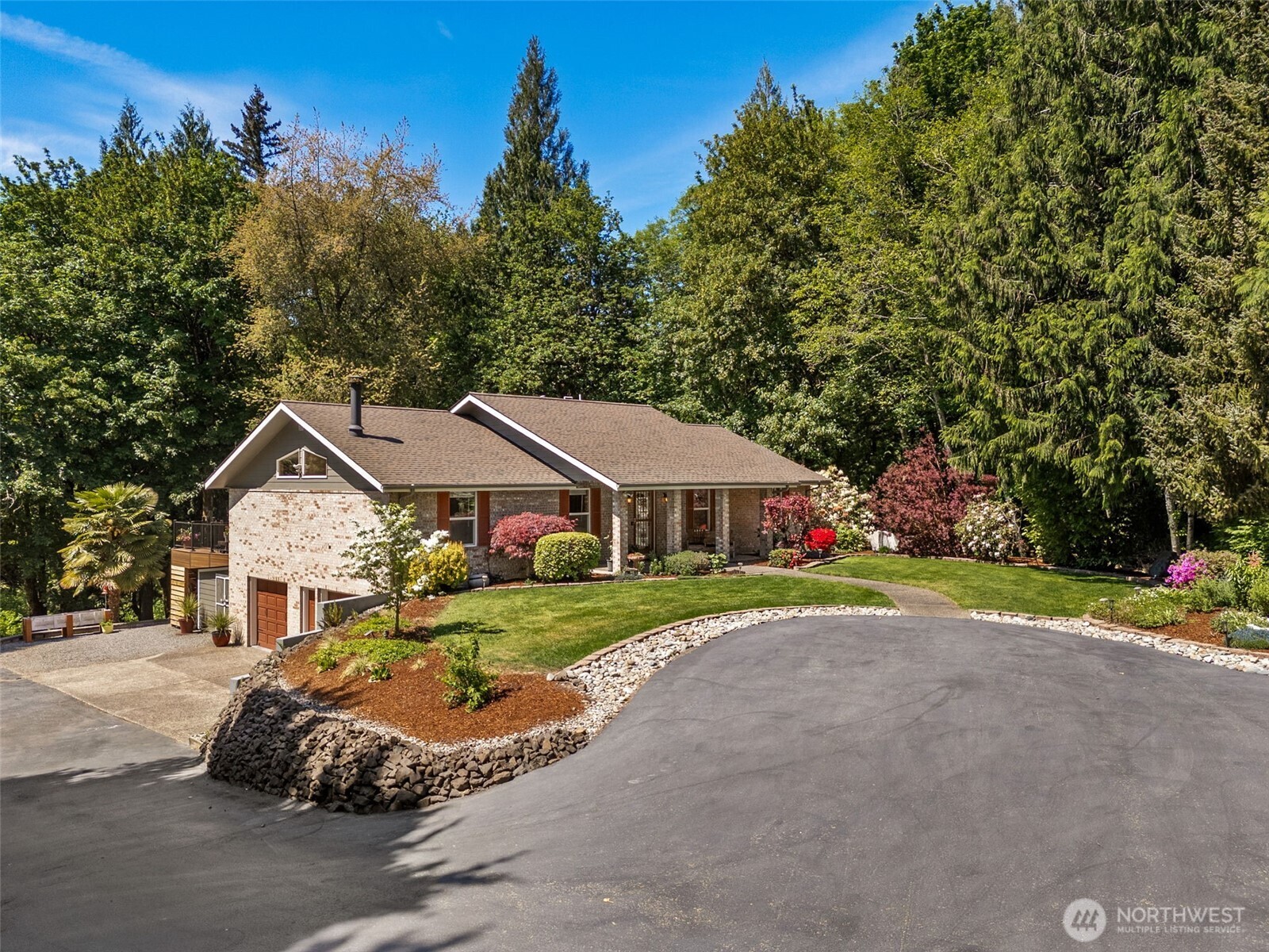 3122 Hollywood Drive NE Olympia WA 98516