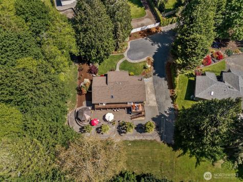 3122 Hollywood Drive NE Olympia WA 98516