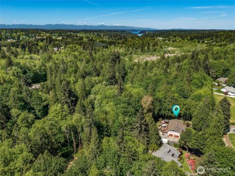 3122 Hollywood Drive NE Olympia WA 98516