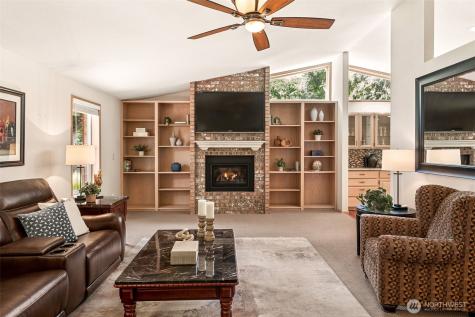 3122 Hollywood Drive NE Olympia WA 98516