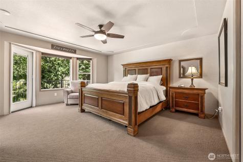 3122 Hollywood Drive NE Olympia WA 98516