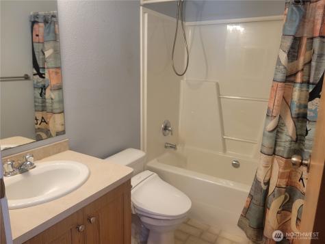 32118 T Place Ocean Park WA 98640