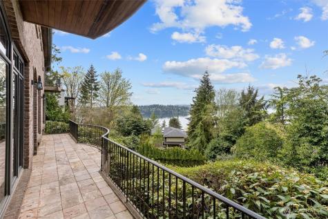 4725 W Mercer Way Mercer Island WA 98040