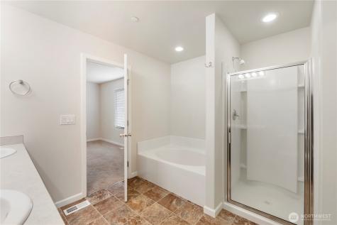 4414 Goldcrest Drive NW Olympia WA 98502