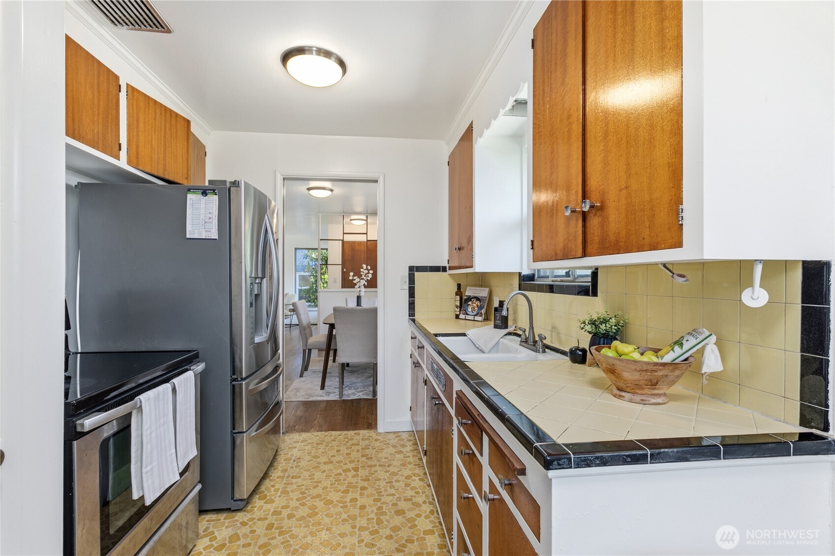 6542 43rd Avenue NE Seattle WA 98115