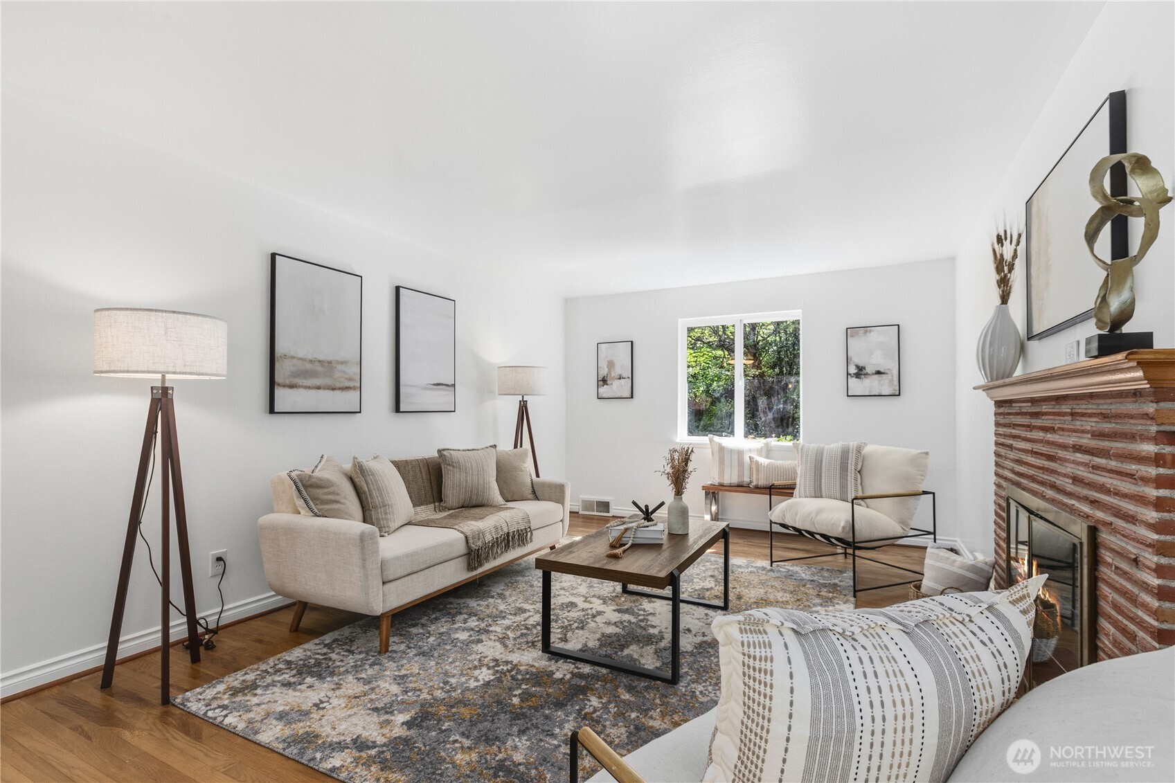 6542 43rd Avenue NE Seattle WA 98115