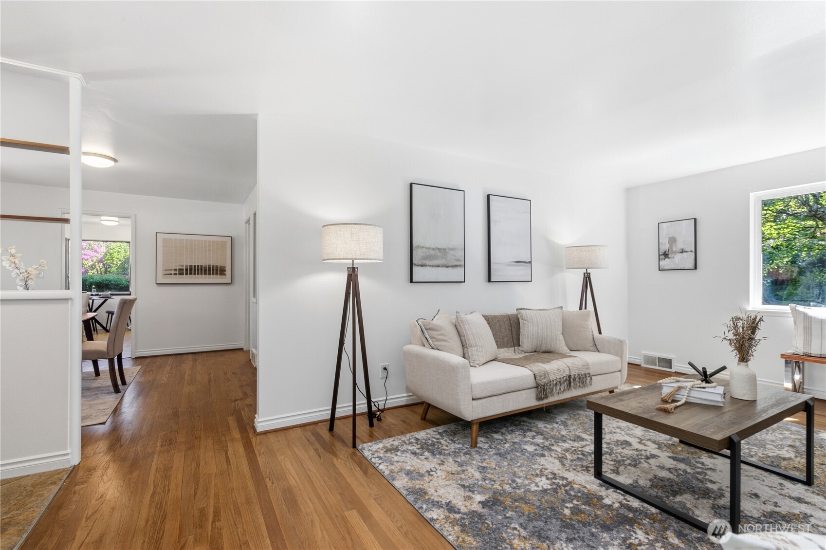 6542 43rd Avenue NE Seattle WA 98115