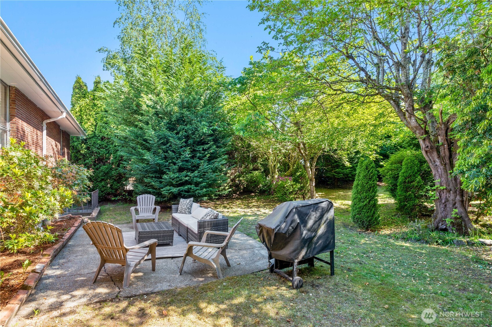 6542 43rd Avenue NE Seattle WA 98115