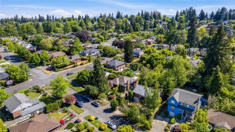 6542 43rd Avenue NE Seattle WA 98115