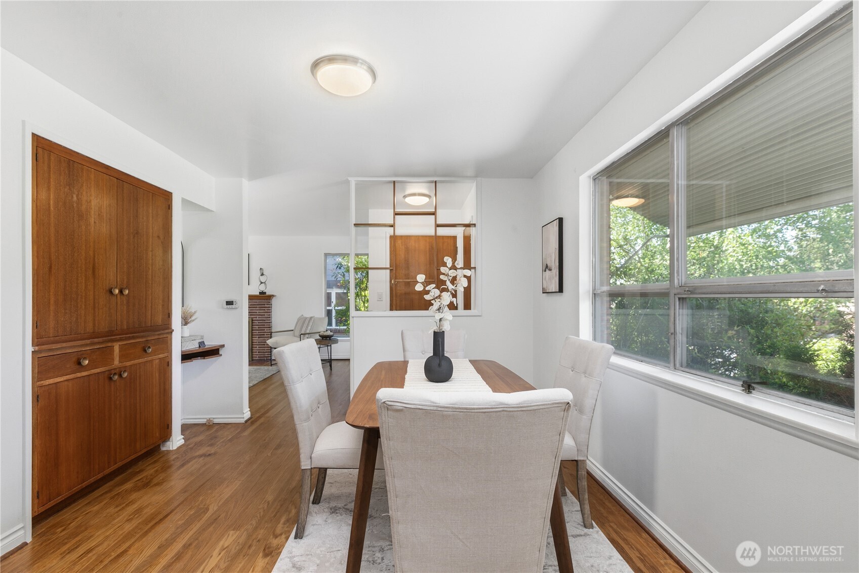 6542 43rd Avenue NE Seattle WA 98115