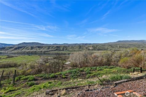 3507 Highway 155 Coulee Dam WA 99116