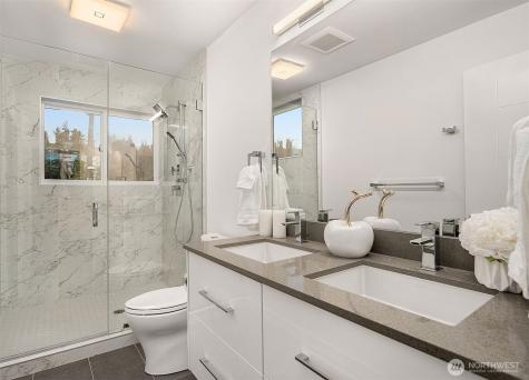 5114 24th Avenue NE Seattle WA 98105