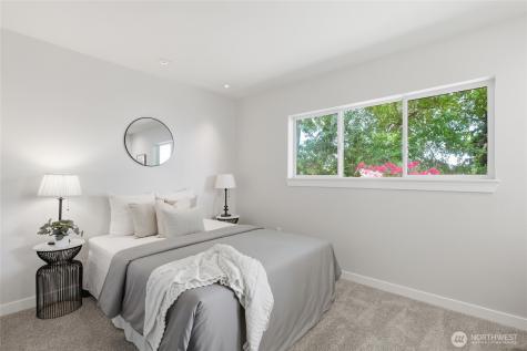 2830 23rd Avenue W Seattle WA 98199