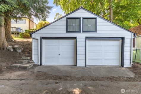 2830 23rd Avenue W Seattle WA 98199