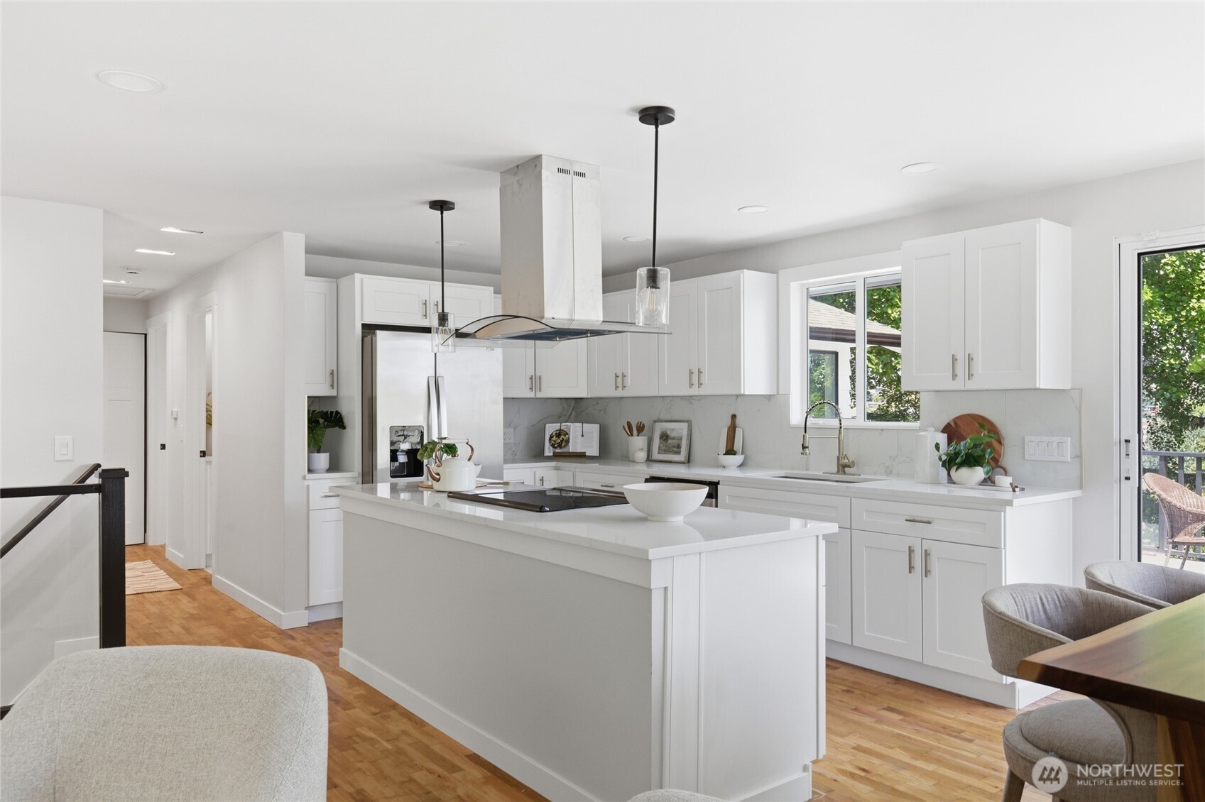 2830 23rd Avenue W Seattle WA 98199