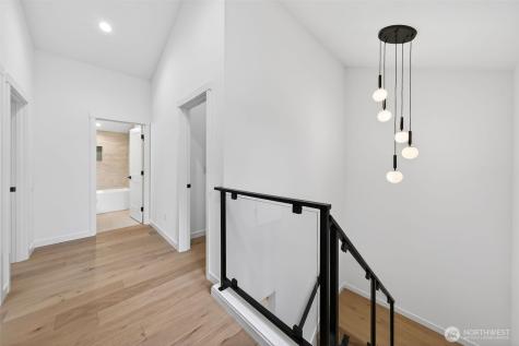 8512 15th Avenue NE Seattle WA 98115