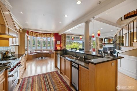 17319 191st Avenue NE Woodinville WA 98072