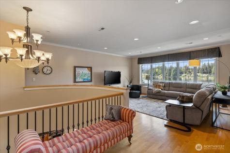 17319 191st Avenue NE Woodinville WA 98072