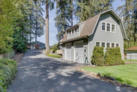 17319 191st Avenue NE Woodinville WA 98072
