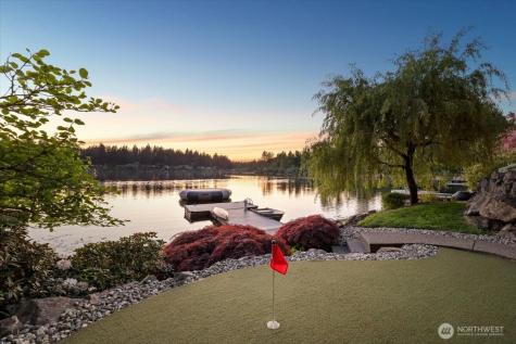 17319 191st Avenue NE Woodinville WA 98072