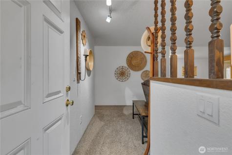 32544 24th Avenue SW Federal Way WA 98023