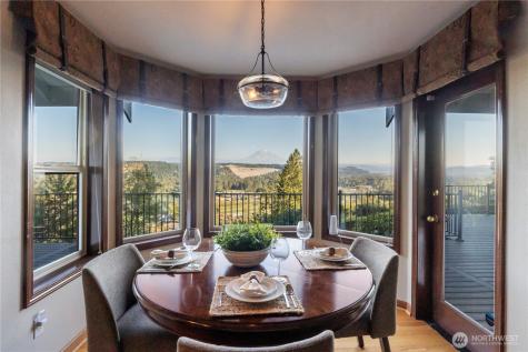 11618 Jennifer Court E Puyallup WA 98374