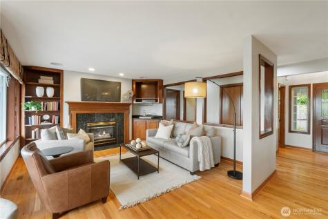 11618 Jennifer Court E Puyallup WA 98374