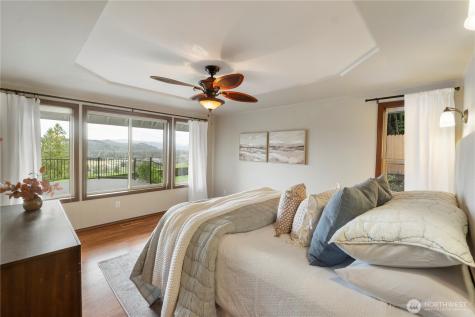 11618 Jennifer Court E Puyallup WA 98374