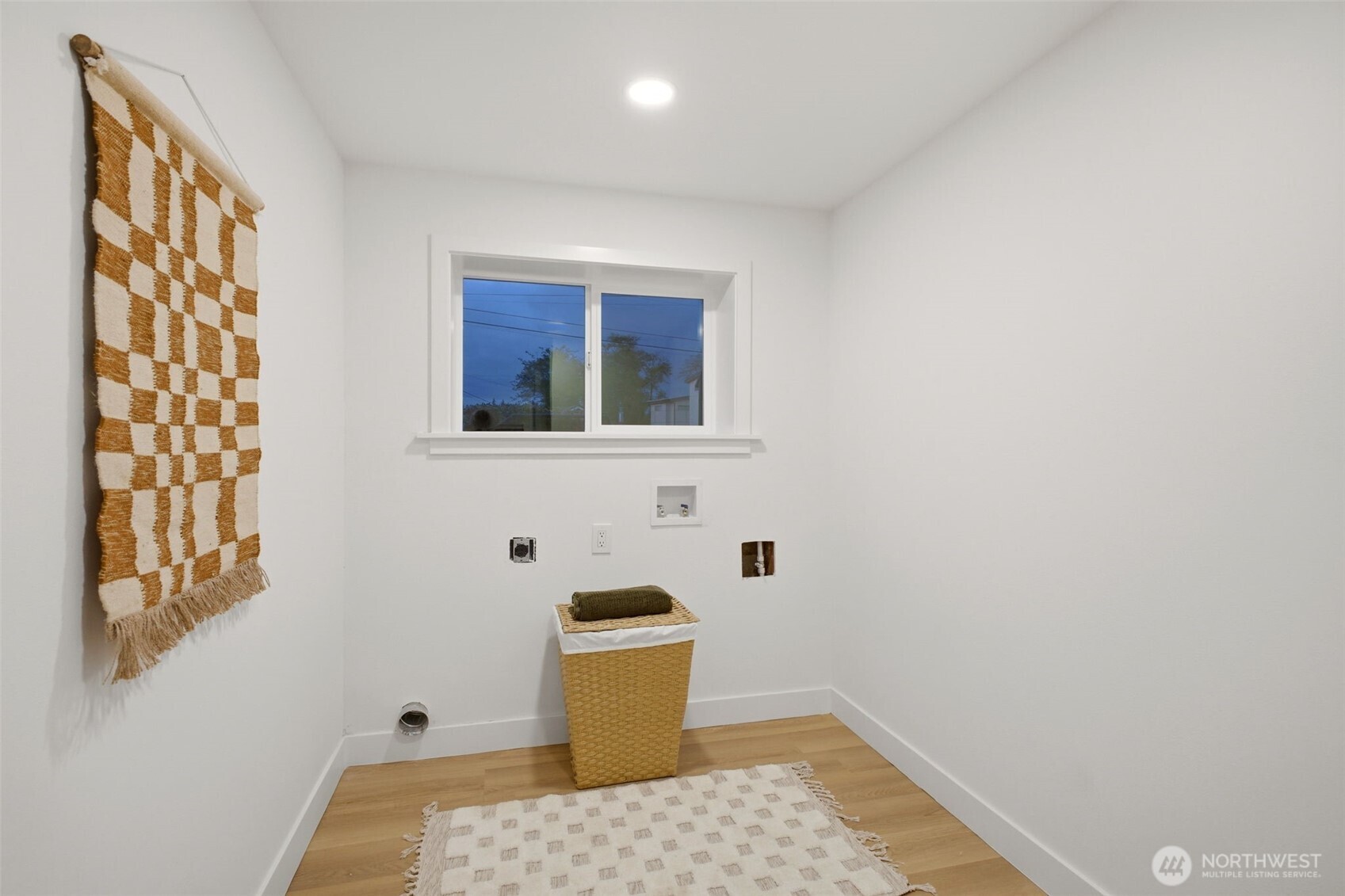 1547 NE Brockman Place Seattle WA 98125
