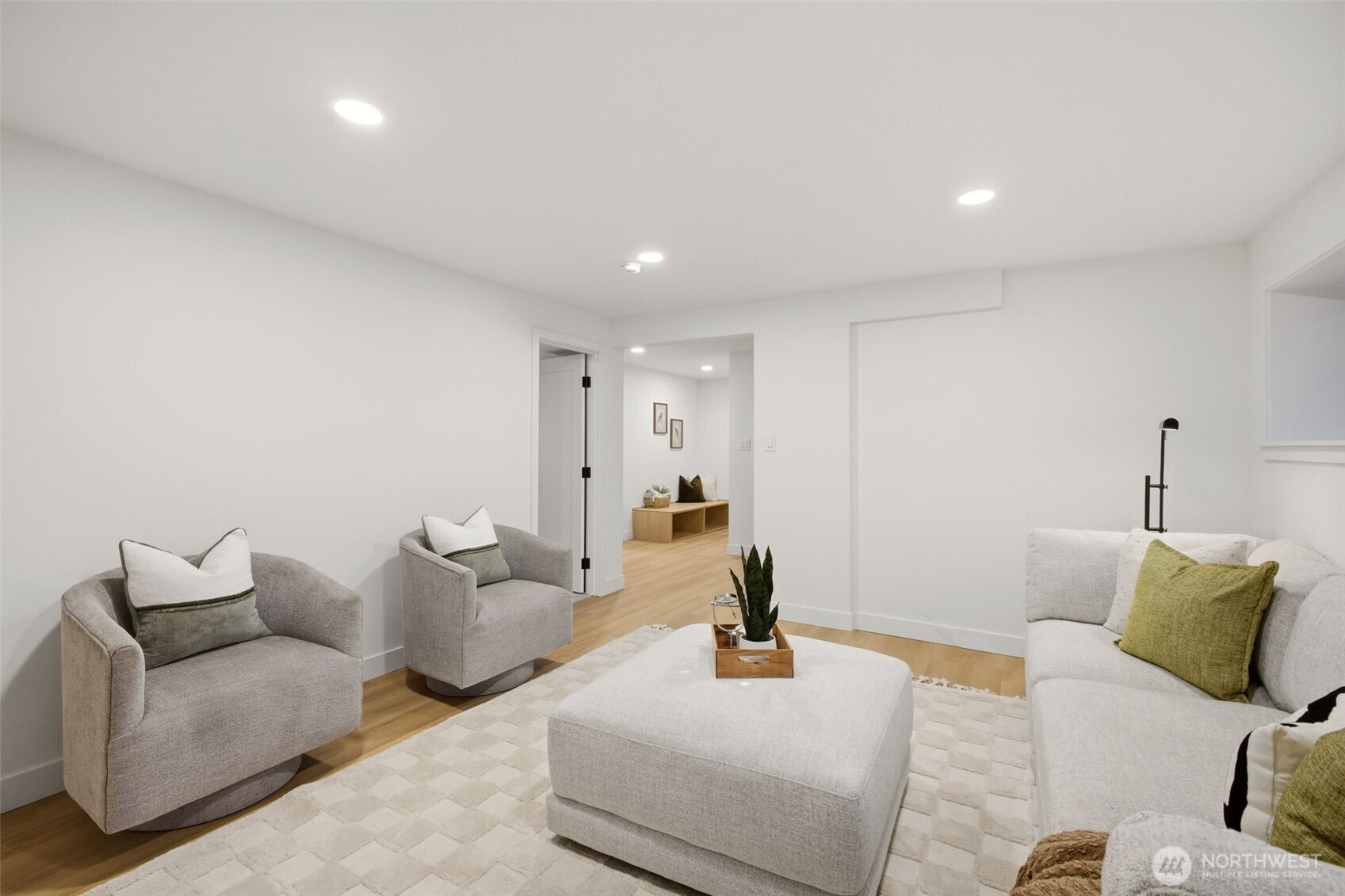 1547 NE Brockman Place Seattle WA 98125