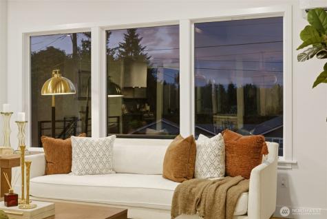 1547 NE Brockman Place Seattle WA 98125