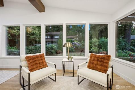 1547 NE Brockman Place Seattle WA 98125