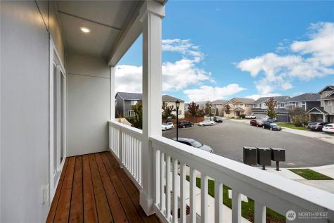 34140 Emerald Ridge Avenue SE Black Diamond WA 98010