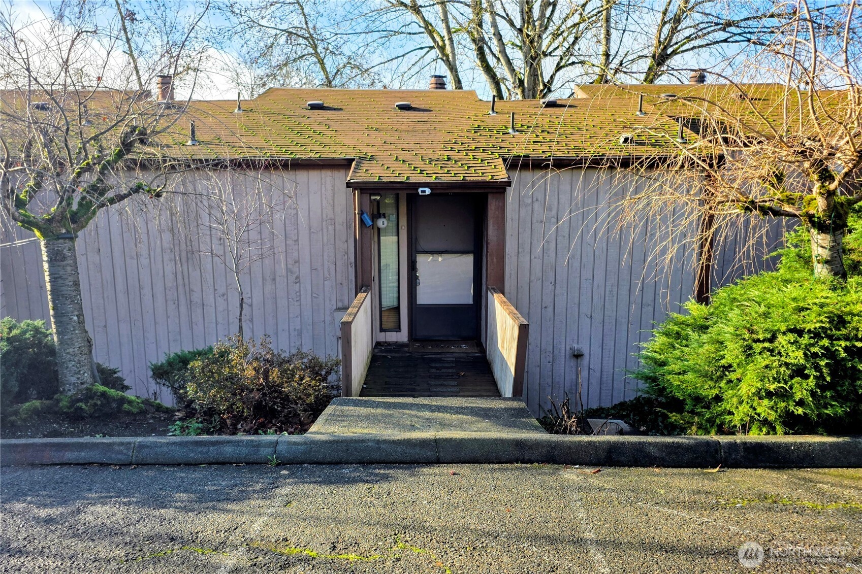 12421 74th Lane Seattle WA 98178