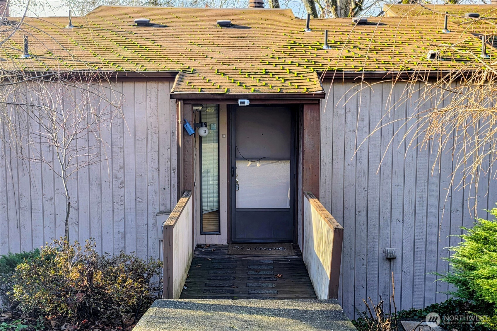 12421 74th Lane Seattle WA 98178