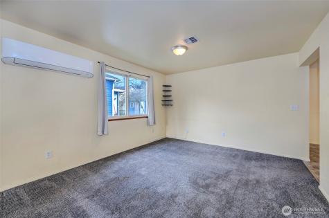 2707 18th Street Everett WA 98201