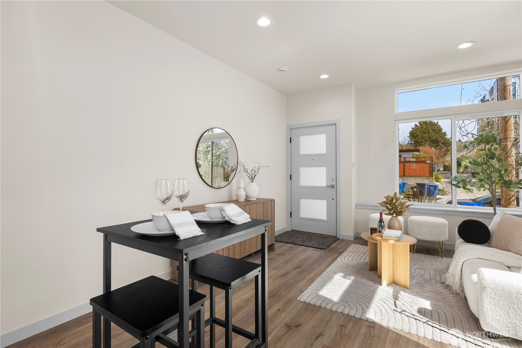 5515 9th Avenue NW Seattle WA 98107