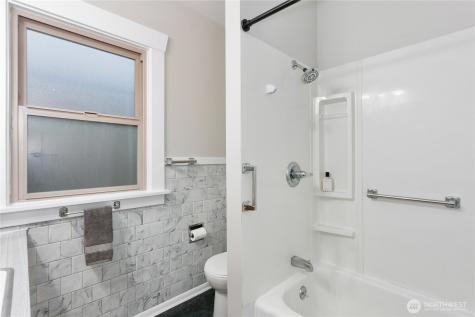 4822 S L Street Tacoma WA 98408