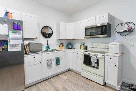 4822 S L Street Tacoma WA 98408