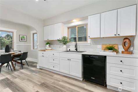 4822 S L Street Tacoma WA 98408