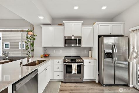 17411 118th Avenue Ct E Puyallup WA 98374