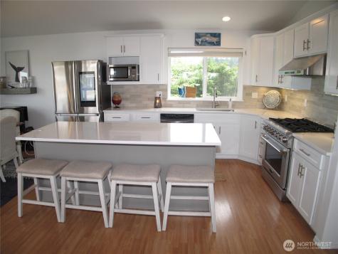 32404 G Street Ocean Park WA 98640